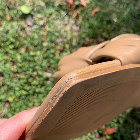 Stradivarius Padded Knot Flat Tan Sandal Slides - Picture 8 of 12